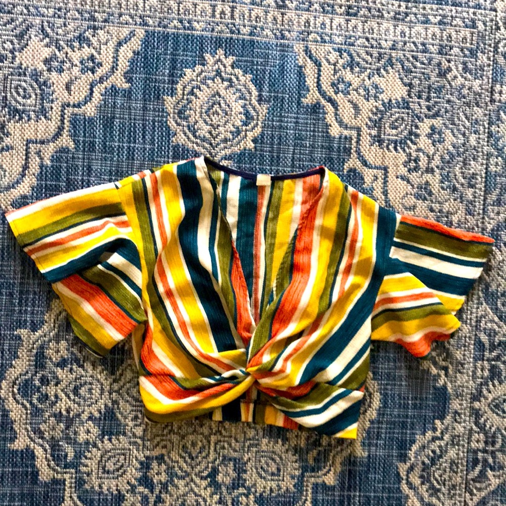 Fashionable crop top